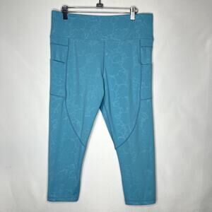 Zyia Active 14-16 Light Blue High Waisted Flower Print Cropped Leggings